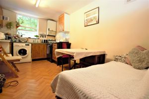 Photo 1- click for photo gallery